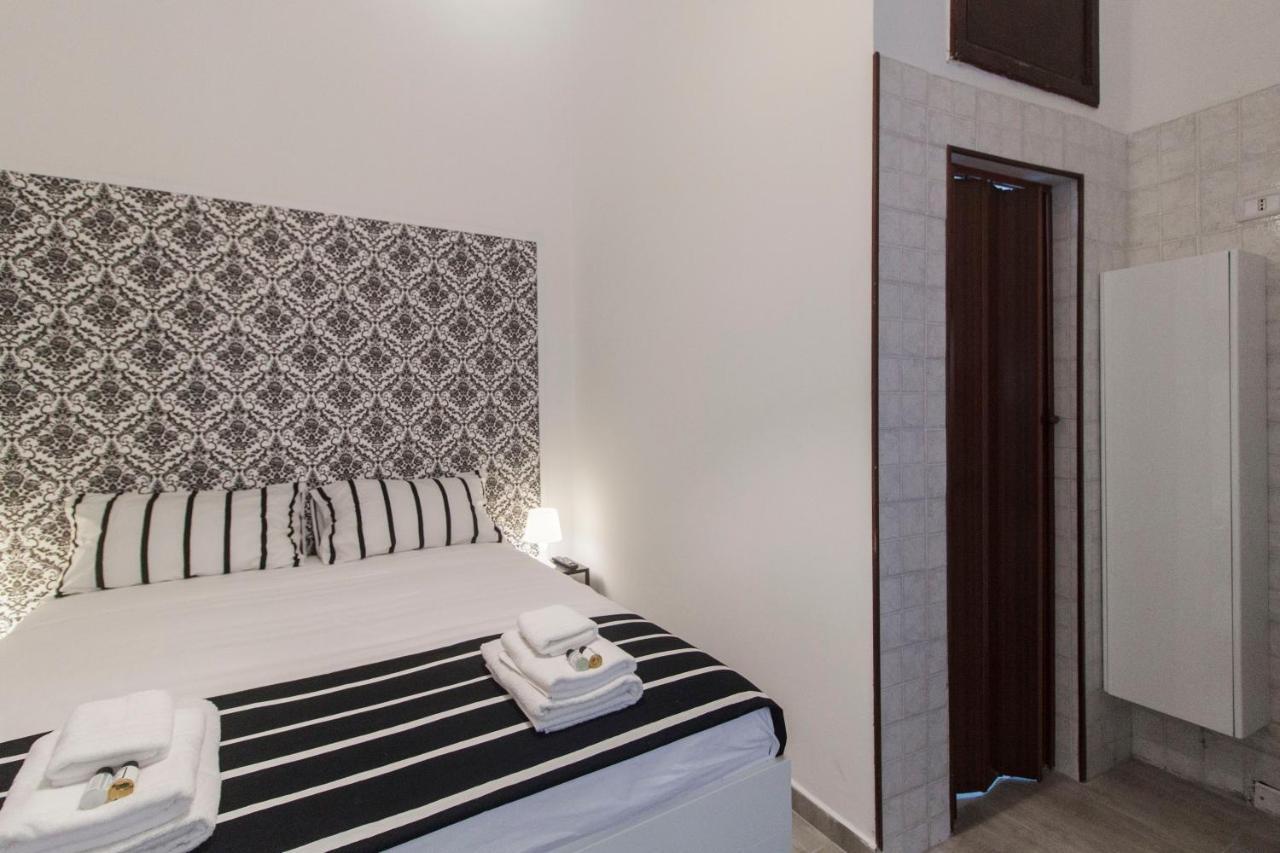 Olina Studio Apartment Naples Luaran gambar